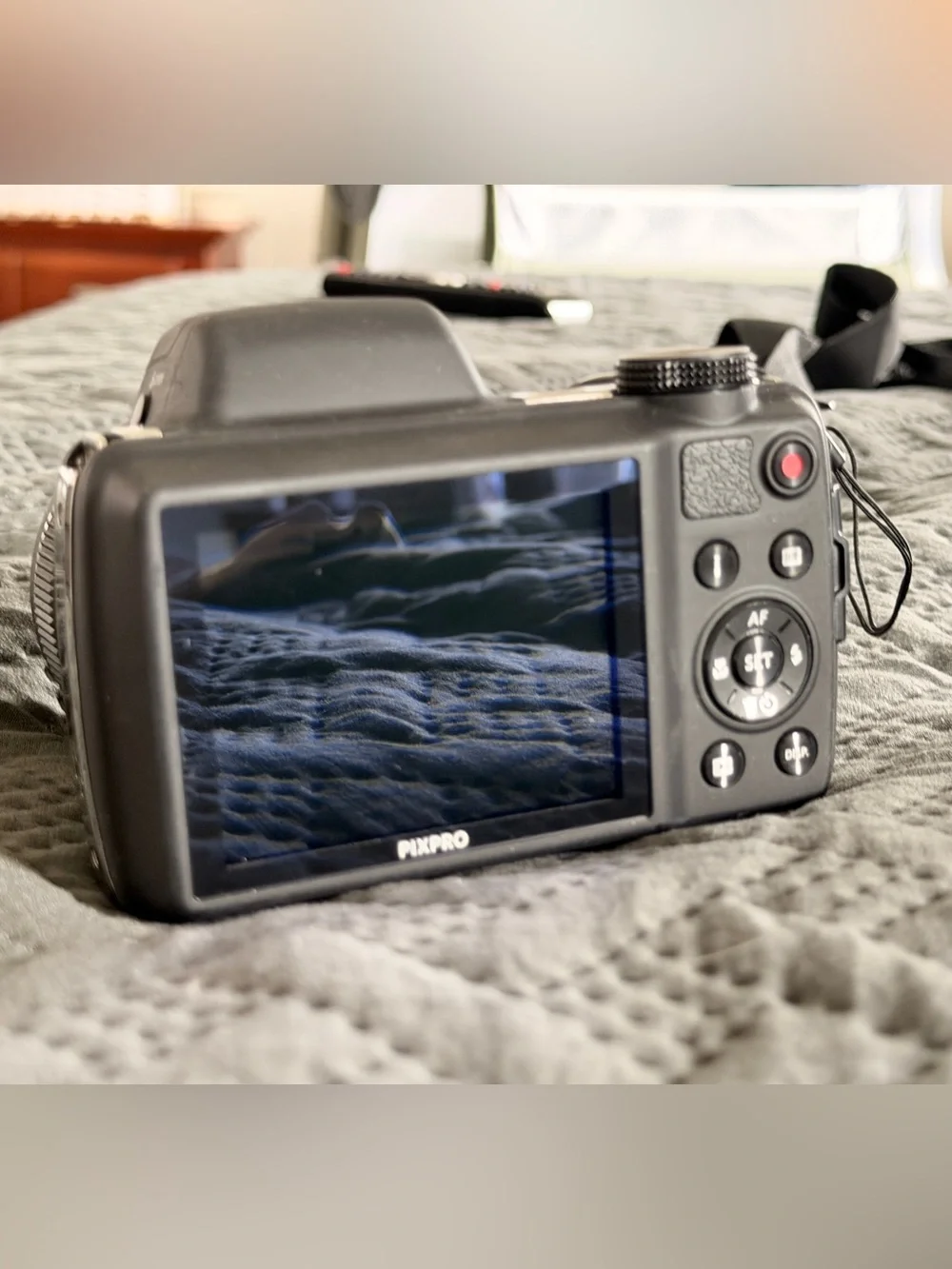 Kodak Black Digital Camera with Pop-Up Flash and Zoom Lens